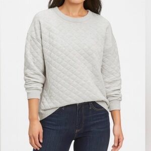 GAP Women’s Gray Quilted Crew Neck Sweatshirt Size Small | Soft Cozy Pullover
